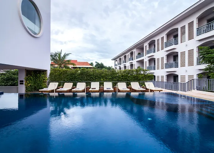 Damrei & 5* Siem Reap
