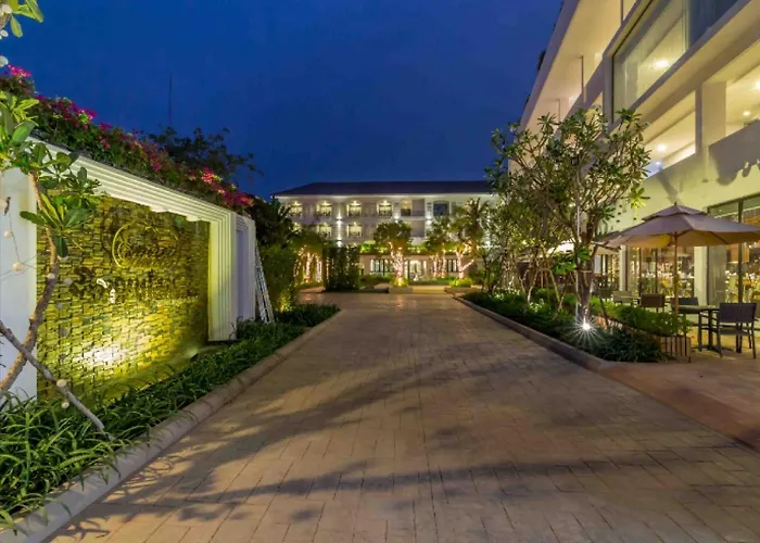 Hotel Damrei &